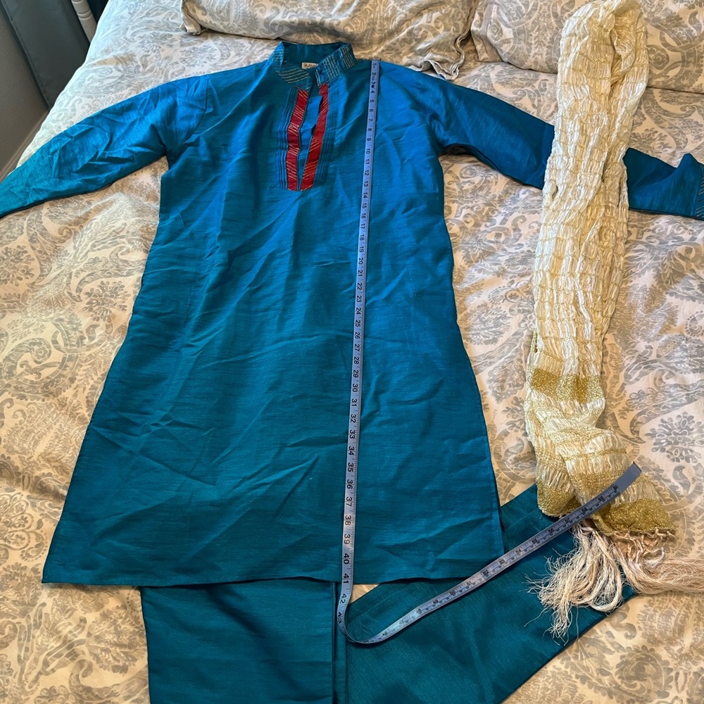 Elegant Teal Men's Kurta Set - Picture 2 of 3